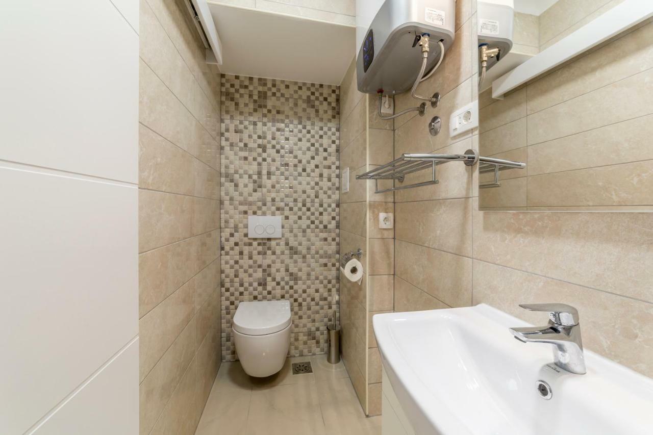 Studio Apartment Nikol Split Exterior foto